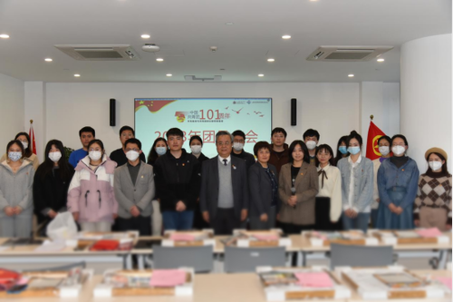 上海软件中心2023年团员大会暨二十大主题油画活动顺利召开152